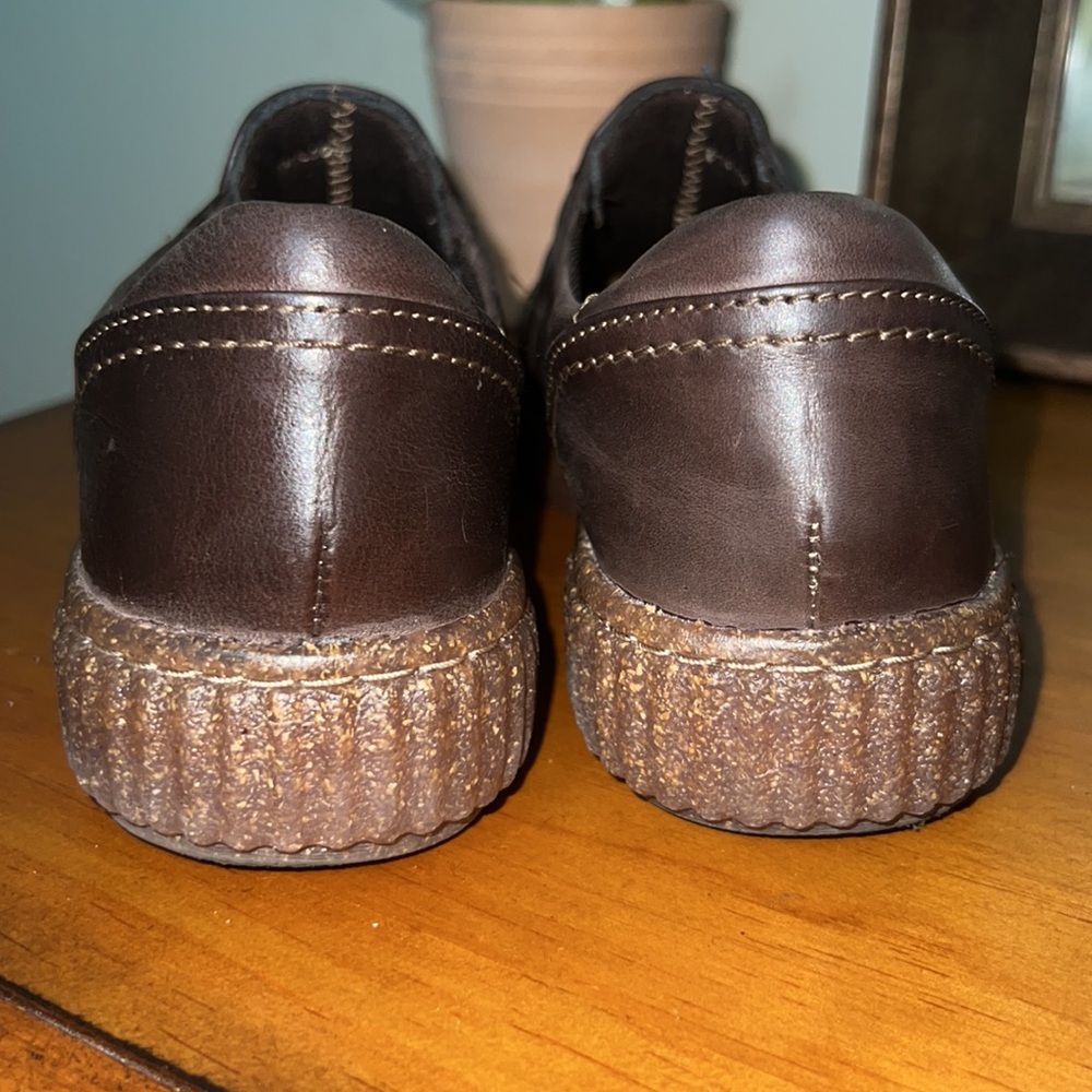 Brown Clarks Caroline Pearl Loafers Euc View 2